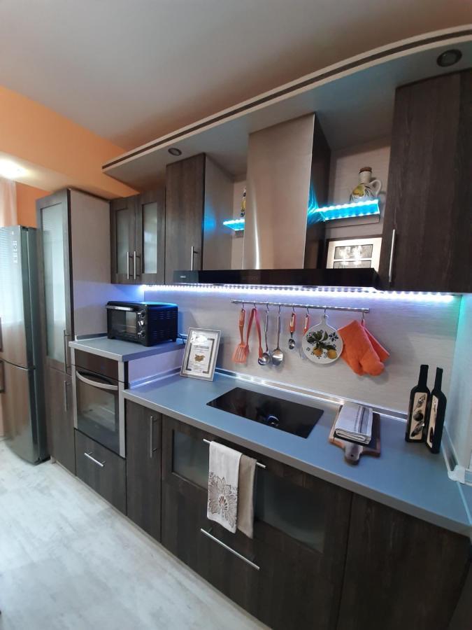 Luny Apartment Ruse Esterno foto
